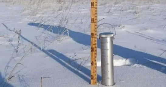 СҚО да тасқын қаупін болжау үшін қар жамылғысының көрсеткіштері өлшеніп жатыр