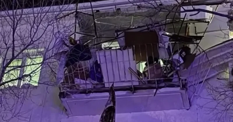 Газ взорвался в квартире многоэтажки в Конаеве, есть пострадавшие