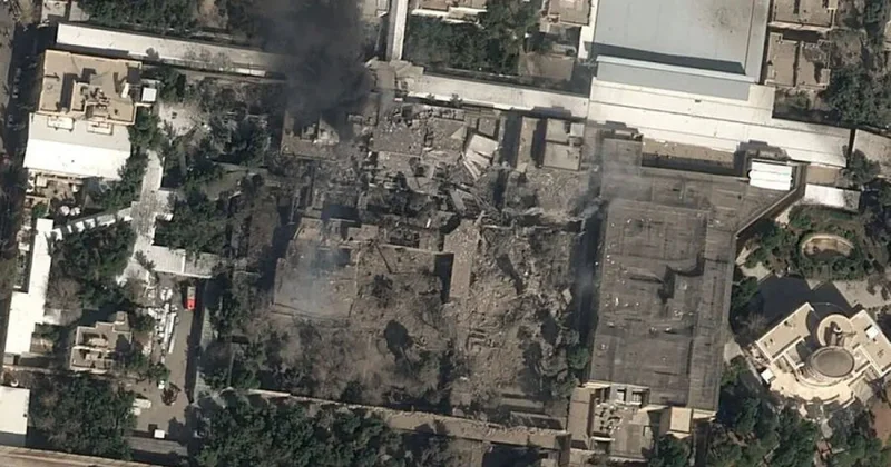 Разрушен бункер верховного лидера Ирана СМИ