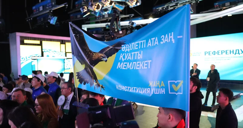 Жаңа Конституция партияаралық диалогтың басты тақырыбы