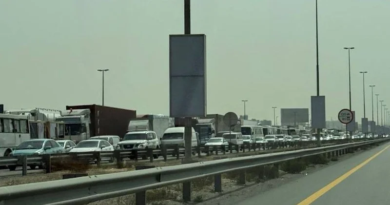 Таяу Шығыстағы жағдай: жарылыстар мен рейстердің тоқтатылуы туралы қазақстандықтардың пікірі