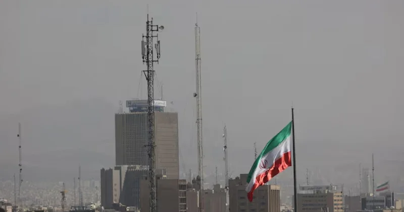 Иран жауап соққыларын бастады: Таяу Шығыста жарылыстар тіркелді