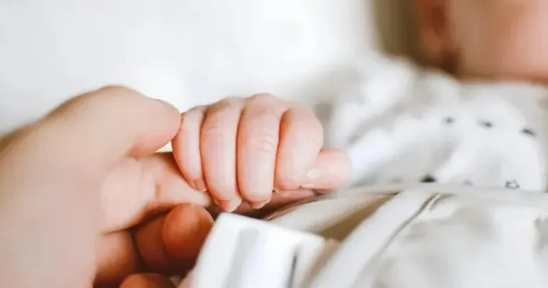 ТЖМ тікұшағы кішкентай сәбиді Степногорск қаласынан Көкшетауға шұғыл жеткізді