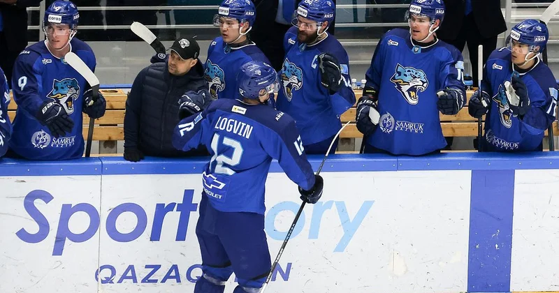 Барыс пропустил пять шайб и проиграл Спартаку в матче КХЛ