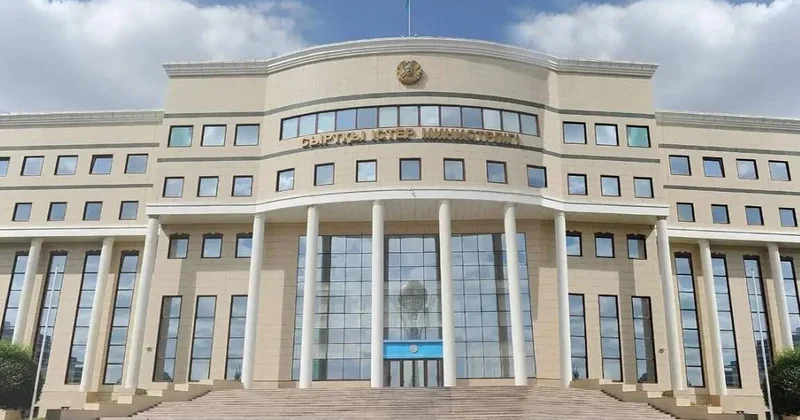 Ирандағы Қазақстан азаматтарының арасында зардап шеккендер жоқ СІМ