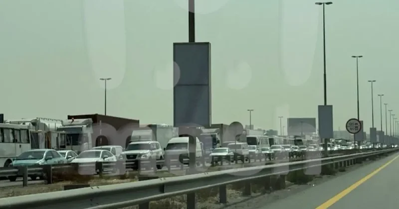 Иран ответил на удары Израиля и США, СМИ пишут о ракетных атаках в нескольких странах региона