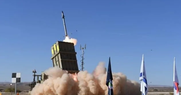 Иран Израильге қарымта жауап ретінде бірнеше зымыран жіберді