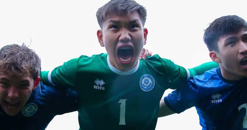 Сборная Казахстана после удаления Калмурзы крупно проиграла Украине в квалификации Евро 2026