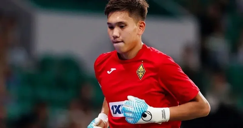 Қақпашы Шерхан Қалмұрза қызыл қағаз алды : Қазақстан U 19 құрамасы Украинадан ойсырай жеңілді