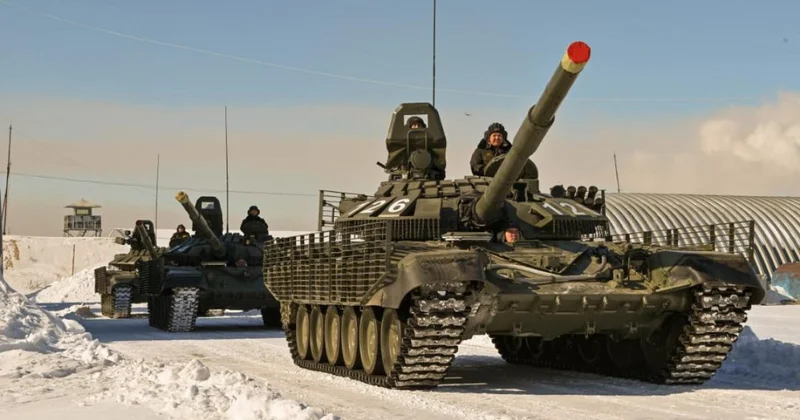 Гремя огнем, сверкая блеском