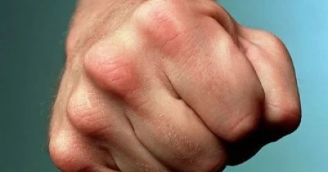 Массовое избиение парня в Ожете расследует полиция Алматы