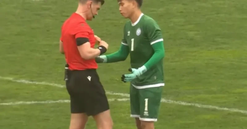 Калмурза был удален на 30 й минуте ключевого матча Казахстана