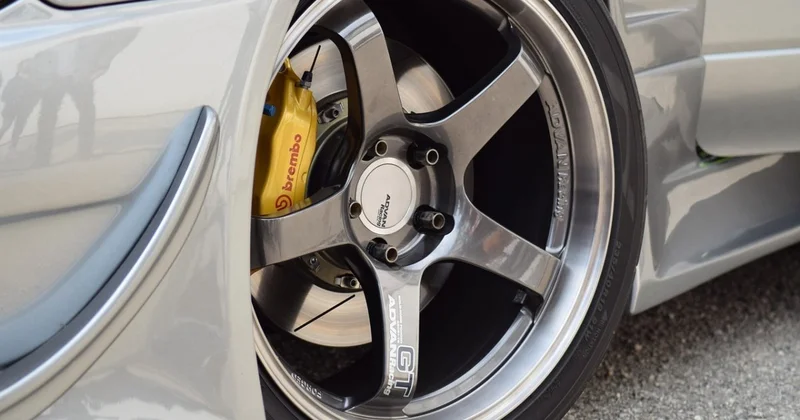 Доигрались в шашки : любителей агрессивного вождения отправили на штрафстоянку в Алматы (ВИДЕО)