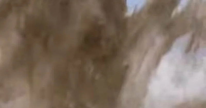 Трубопровод прорвало на нефтяном объекте в Жанаозене (ВИДЕО)