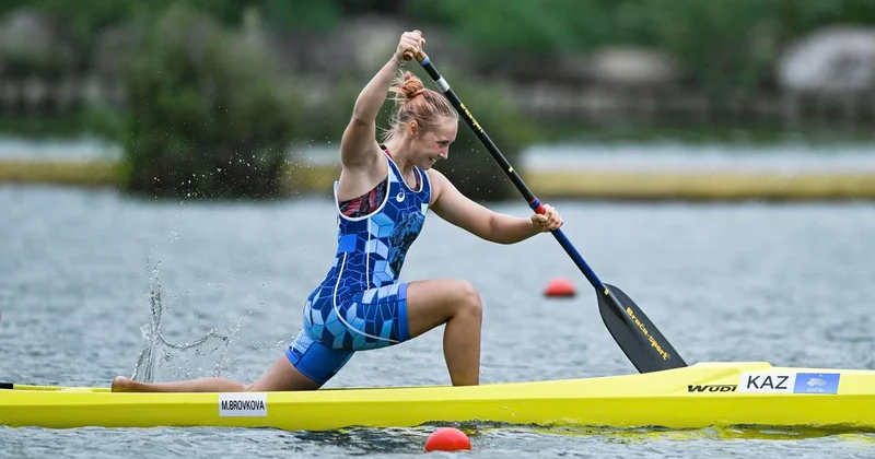 Сборная Казахстана завоевала 16 медалей на чемпионате Азии по гребле