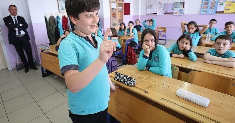 Түркия мектеп қауіпсіздігі үшін жасанды интеллект жүйесін енгізді