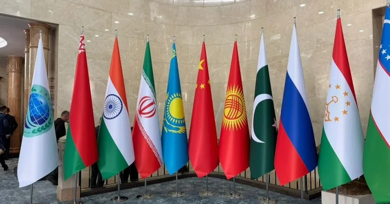 Бішкекте ШЫҰ қорғаныс министрлерінің кеңесі басталды