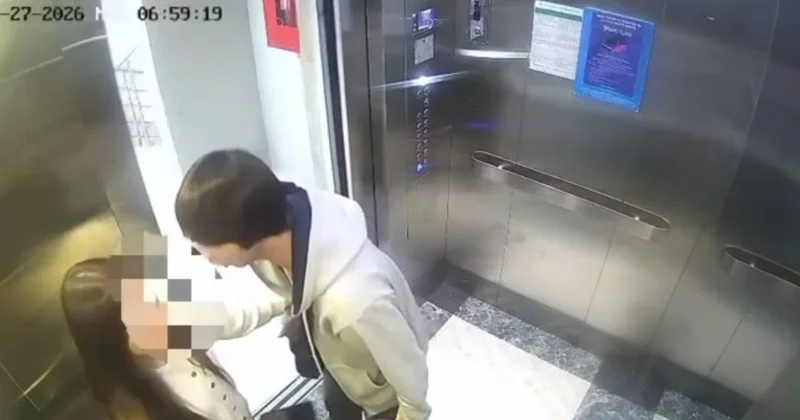 Мужчина в Алматы внезапно напал на девушку и побил её в лифте. Видео
