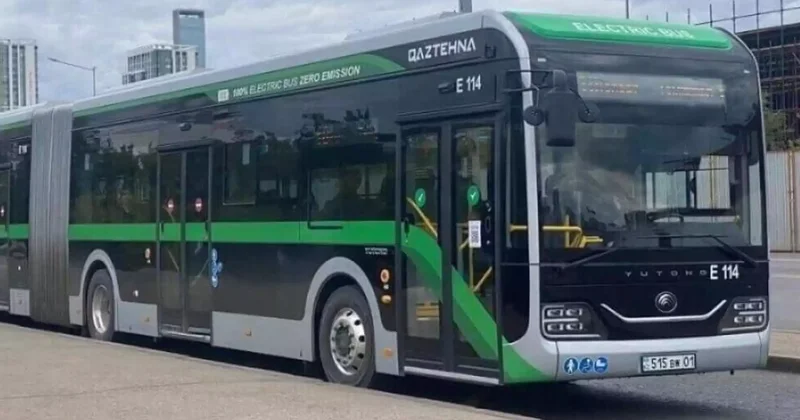 Семейде автобуста ер адам кенеттен қайтыс болды