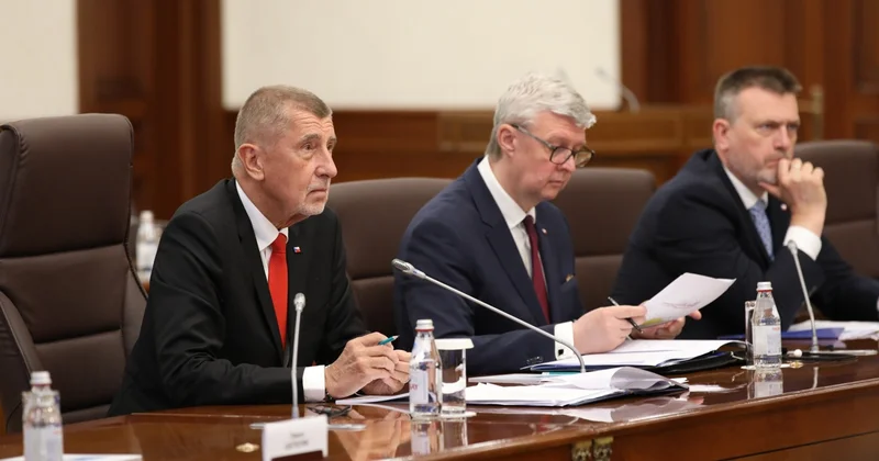 Қазақстан проблемасын Еуропа Парламентінде шешуге көмектесеміз Чехия Премьер министрі