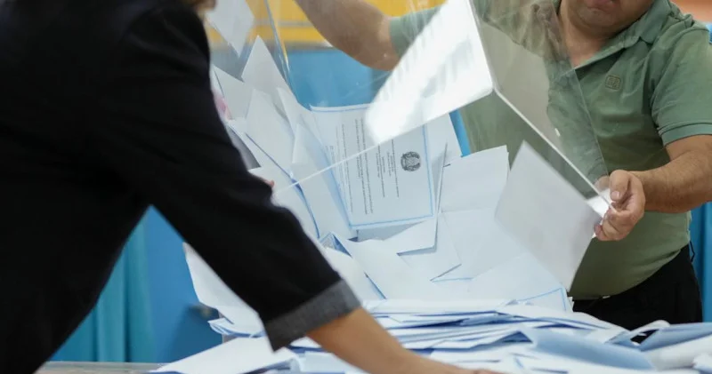 Жылына мыңнан аса сайлау өтеді: ірі науқандар жоқ кезде ОСК немен айналысады?