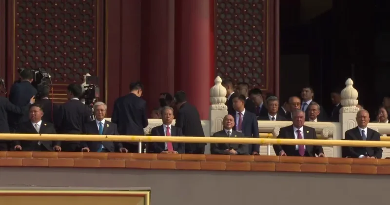 Токаев посетил военный парад в Пекине