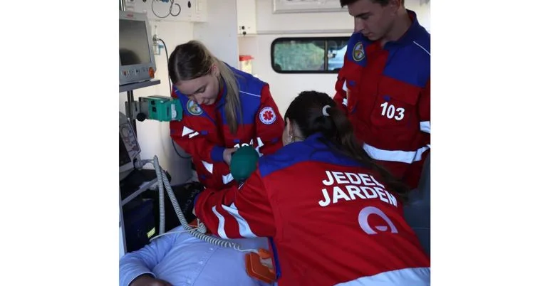 Жедел жәрдем қызметкерлері жылына 8 миллион адамға көмек көрсетеді