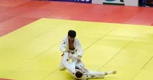 Қазақстан джиу джитсу құрамасы Парижде екінші орын иеленді