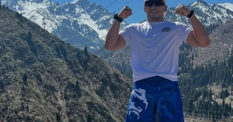 Ербол Хамитов выставил на продажу свой Lexus