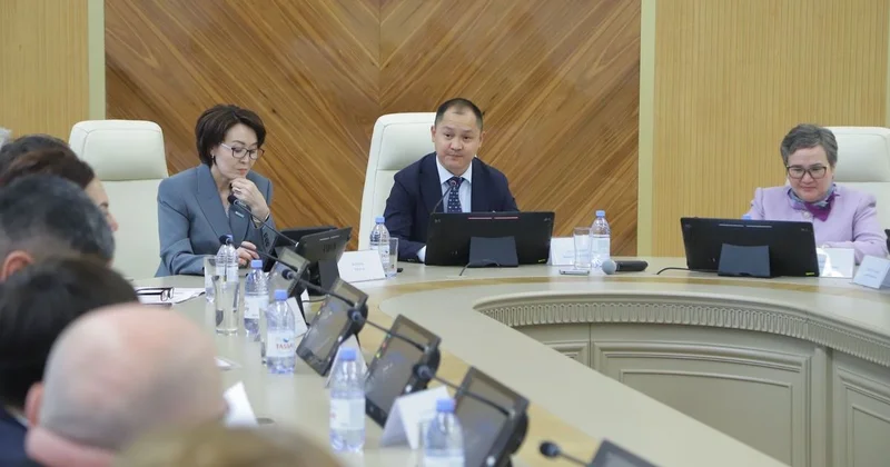 В Костанае обсудили роль новой Конституции в укреплении единства и развитии региона