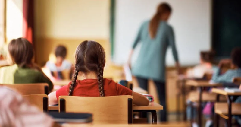 Астанадағы мектепте оқушы қыздар төбелесіп, қылмыстық іс қозғалды