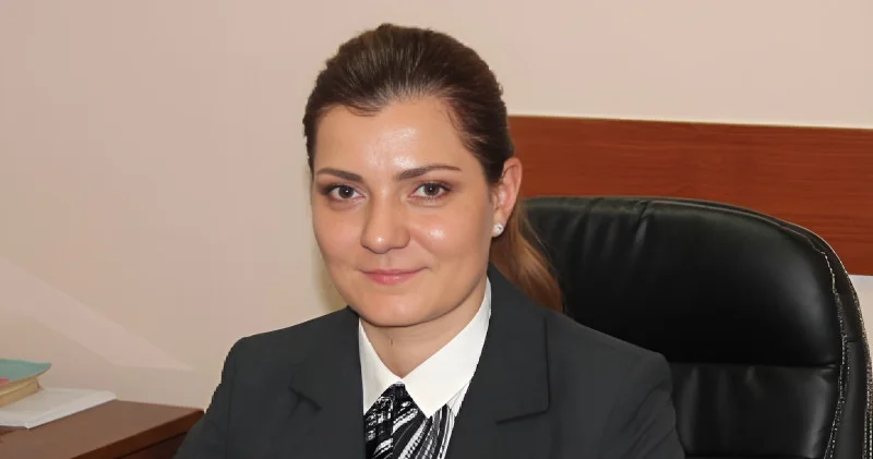 Бас прокуратура әуежайдағы Олеся Кексельмен түскен фотоға қатысты түсінік берді