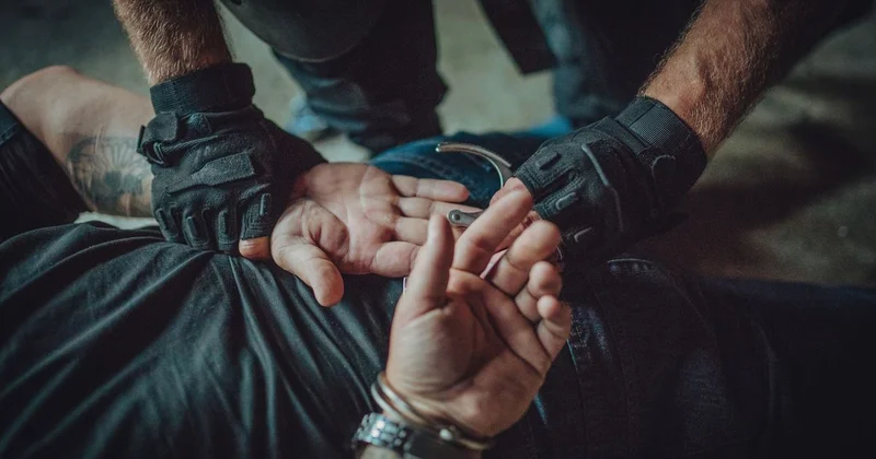 Подозреваемого в убийстве 14 летней давности задержали в аэропорту Актау