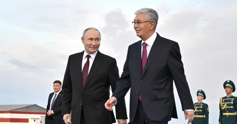 Токаев лично встретил Владимира Путина в аэропорту