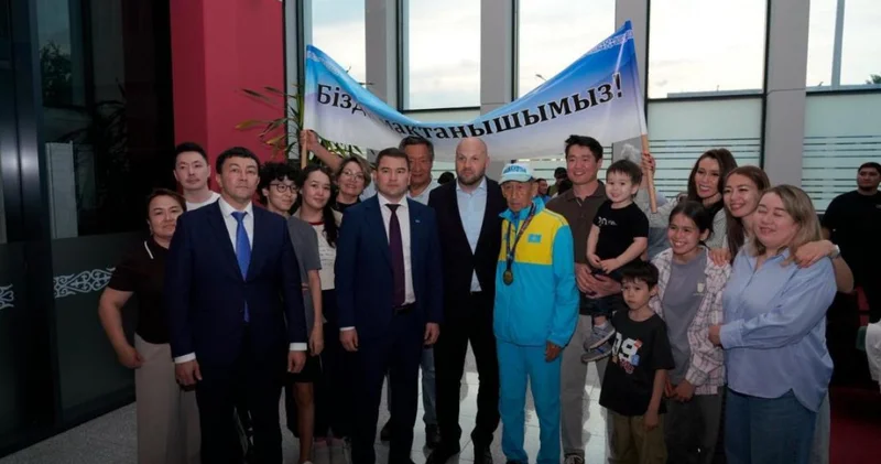 Астананың 80 жастағы тұрғыны Кейптаундағы марафонда жүгірді
