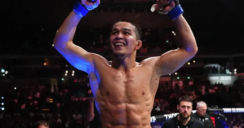 Асу Алмабаев Бакудегі UFC турнирінде америкалық спортшыны мерзімінен бұрын жеңді