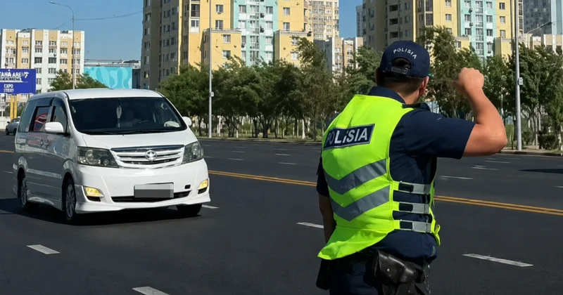 Құжатсыз жұмыс істеген Toyota Alphard арнайы тұраққа жөнелтілді