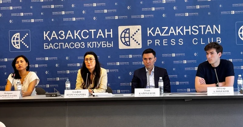 Деньги важнее репутации? Организаторы объяснили, зачем везут Канье Уэста в Казахстан