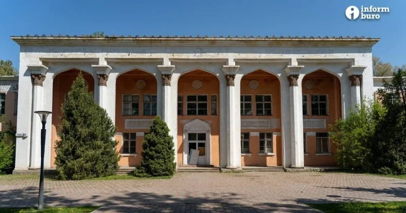 Здание и земли железнодорожной больницы Алматы вернули государству