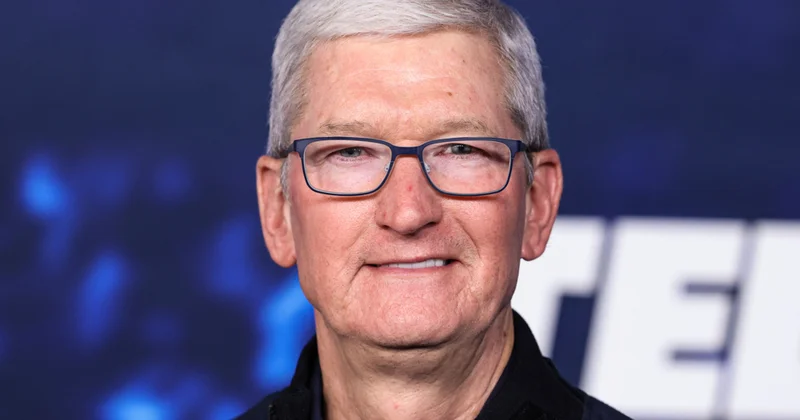 Дәуірдің соңы Тим Кук бірнеше күннен кейін Apple басшысы қызметінен кетеді