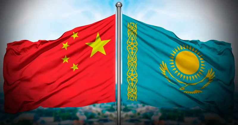 Қазақстан мен Қытай шекарасындағы автокөлік өткізу пункттері үш күнге жабылады: себебі белгілі болды