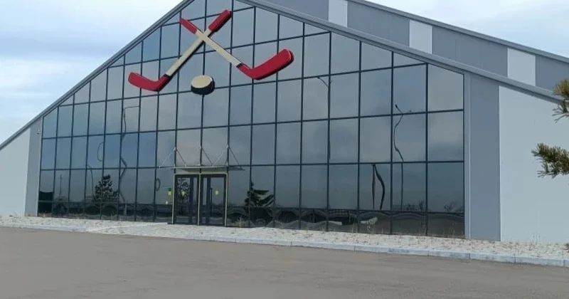 Көкшетаудағы мұз аренасы неге екі жарым жыл бойы бос тұр