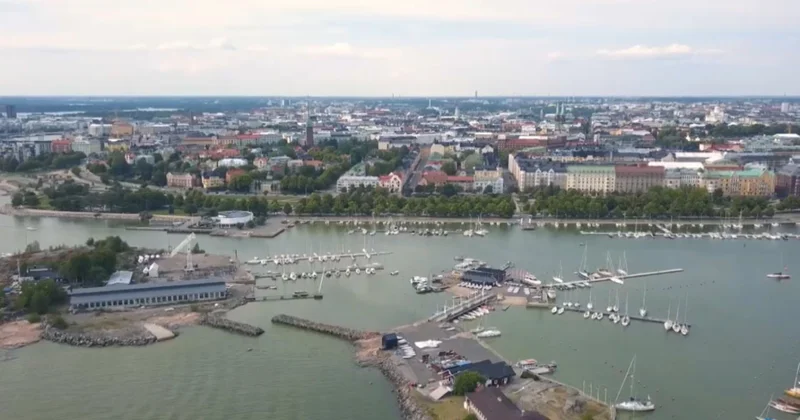 Кәрі құрлықтағы ең бақытты ел