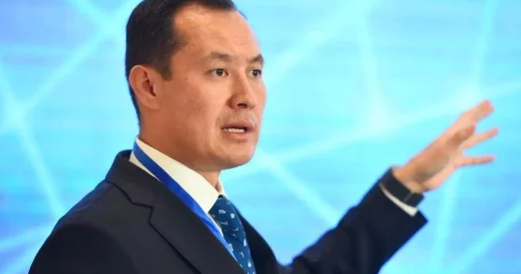 Энергетика министрі: Лукойлдың қазақстандық үлестерін қайта бөлуге әлі ерте