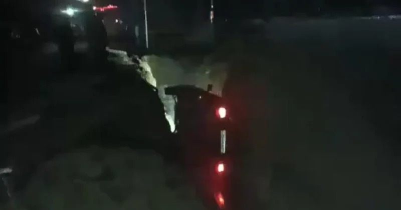 Ребенок и BMW упали в траншею в Павлодарской области (видео)