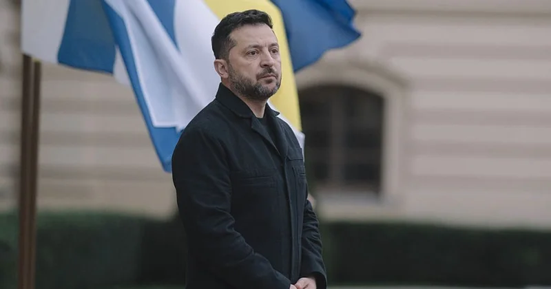 СМИ: Зеленский сделал заявление о возможной дате трехсторонних переговоров