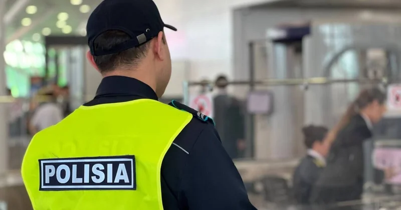 Әуежайда бомба деп қалжыңдаған шетелдік жолаушы рейстен түсірілді