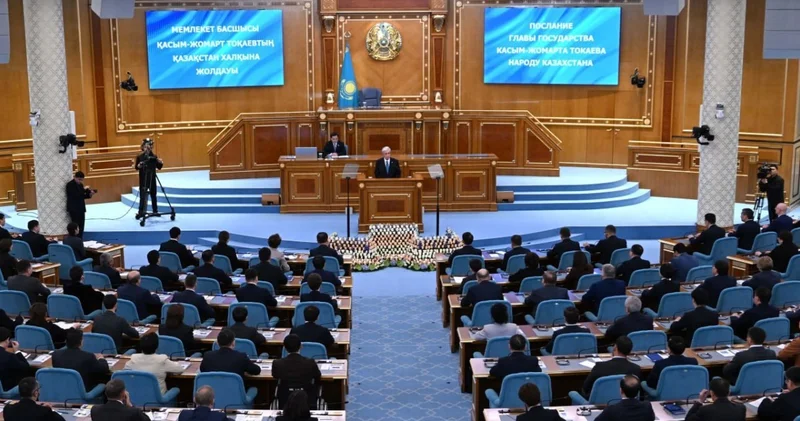 Жас ұрпақтың игілігін ойласақ, нақты әрі батыл қадамдар жасауымыз керек Президент