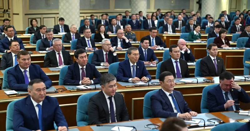 Токаев призвал пересмотреть курс государственных реформ в Казахстане