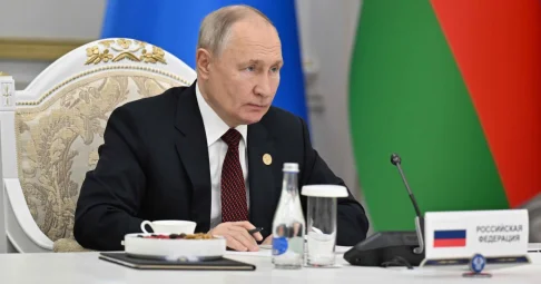 Черный импорт просто прет на нашу границу Путин о фурах на российско казахстанской границе